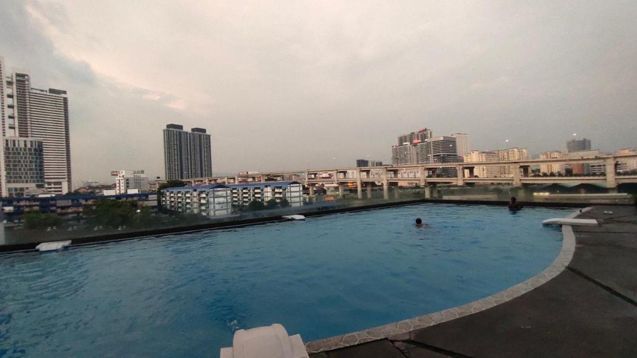 Wakakapackers Penthouse Asrama Kuala Lumpur